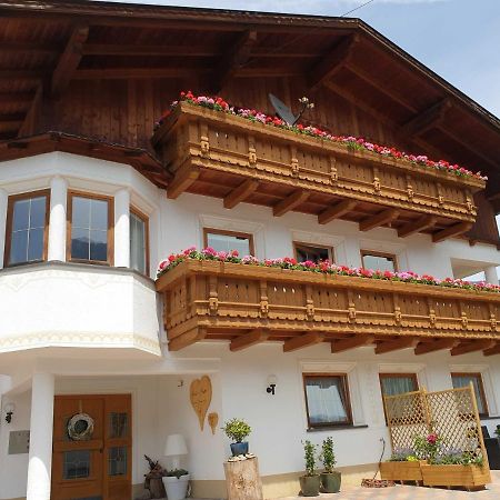 Haus Anna Ein Haus Mit Herz Fliess Εξωτερικό φωτογραφία