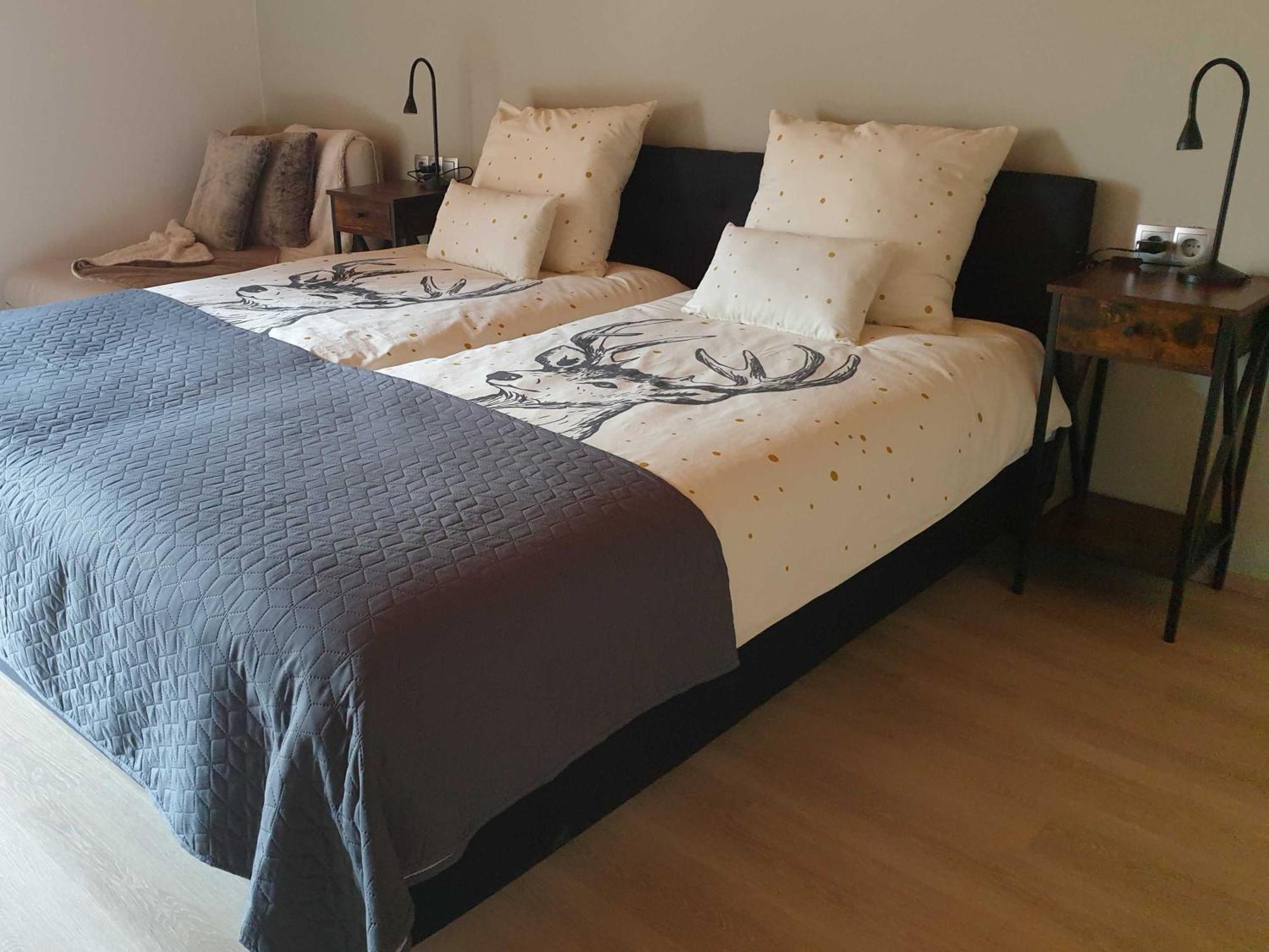 Haus Anna Ein Haus Mit Herz Fliess Δωμάτιο φωτογραφία